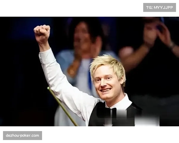 罗伯逊4-1轻取汤姆福德 冠中冠小组赛顺利过关